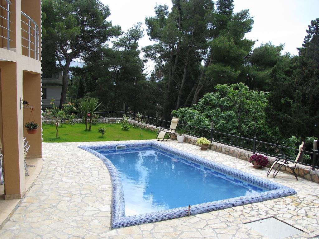 Apartment Villa Elena Бар Экстерьер фото